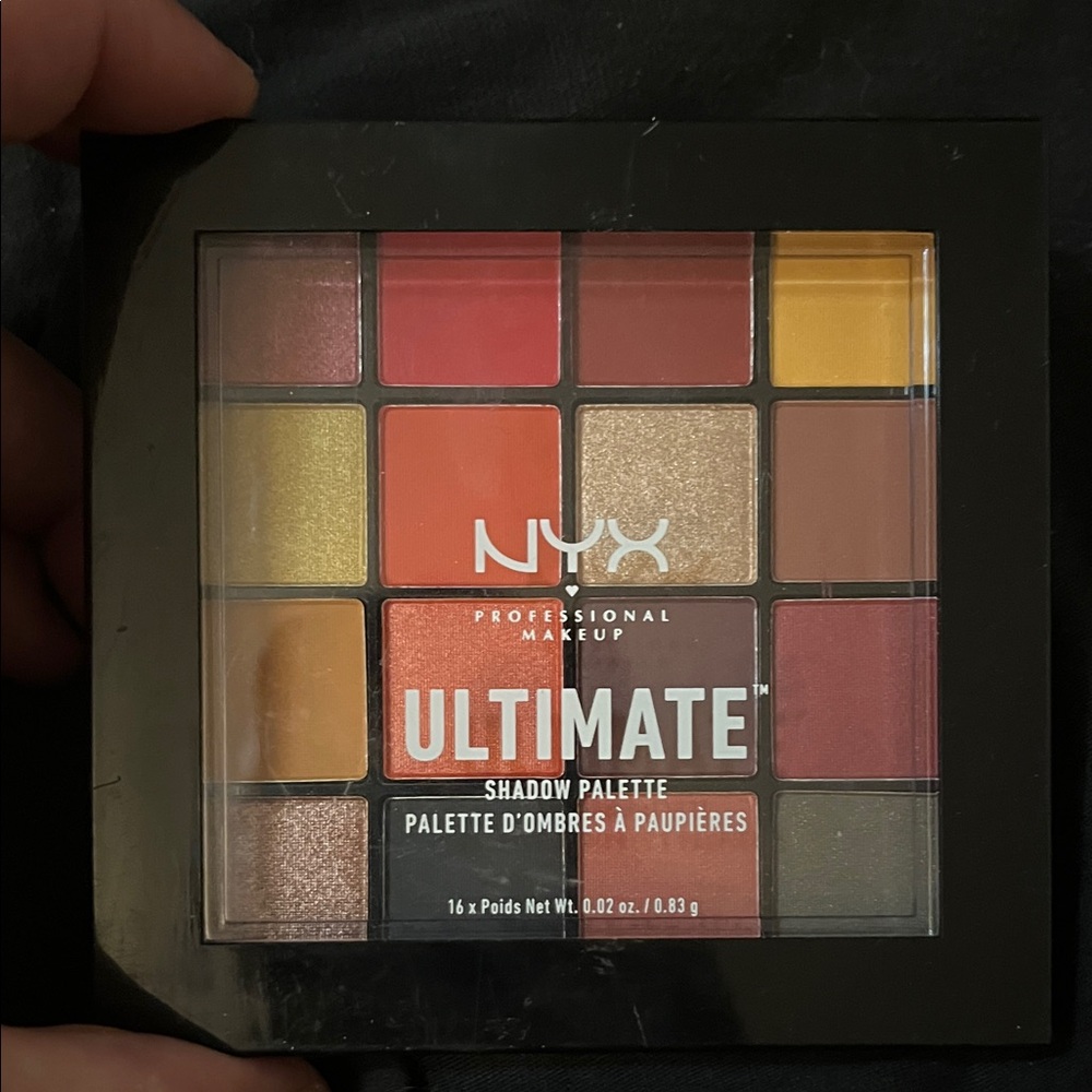 NYX Ultimate Shadow Phoenix Palette - Bold Reds, Oranges, Yellows, Greens, Brown